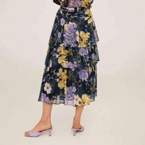 NWT Mango Flowy Floral Tiered printed skirt Midi Belted Chiffon Ruffle - Picture 7 of 12